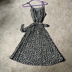 Floral Black Pleated Dress